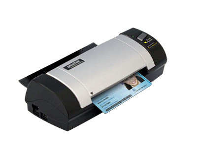 Scanner de comptoir Plustek MobileOffice D30 pharmacie recto verso USB