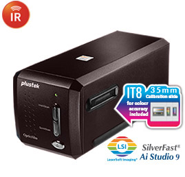 A powerful scanner with 7200 dpi resolution, which bundled with SilverFast Ai Studio 8 software
